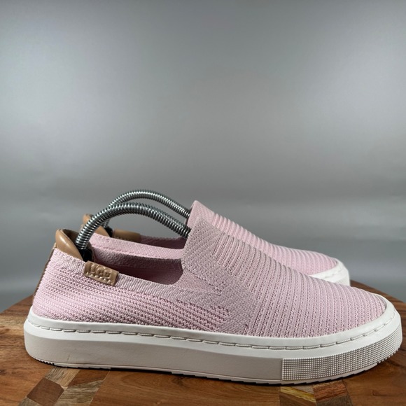 UGG Shoes - UGG Cahlvan Pink Knit Slip On Sneakers Womens 6 Low Top Shoes 1136841